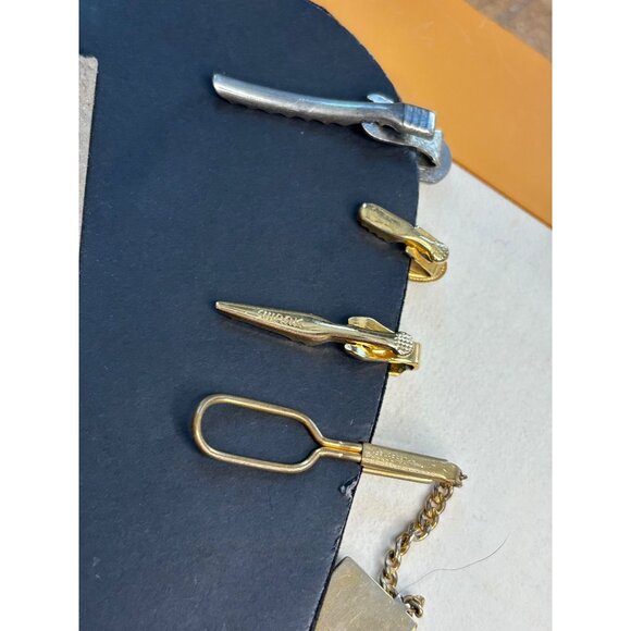 Vintage Mens Tie Clips & Chain Assortment - Picture 10 of 16